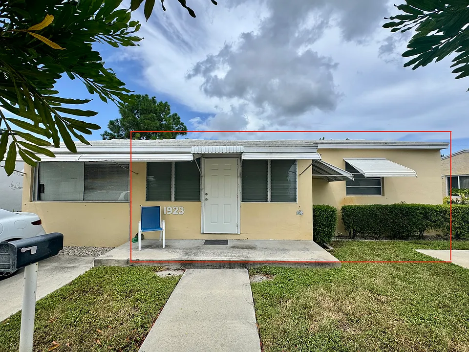 1923 Wilson St #1