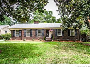 215 Scofield Rd, Charlotte, NC 28209