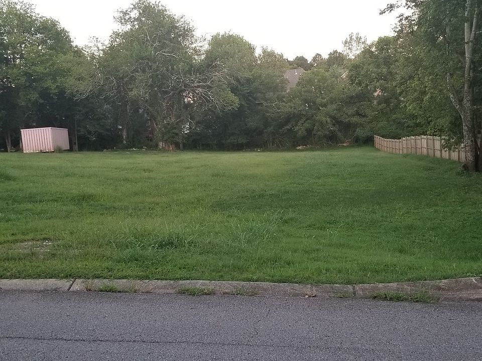 1st image of 1010 Carriage Hill Dr Lot 3A