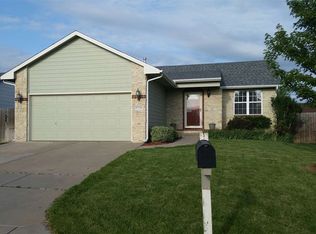 1718 S Christopher Cir, Wichita, KS 67207