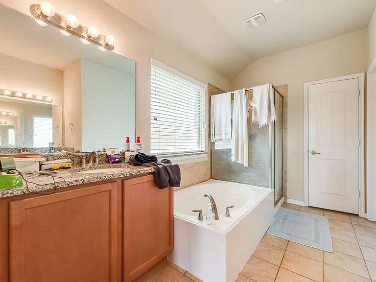 2605 Idlewood Dr — Photo 16