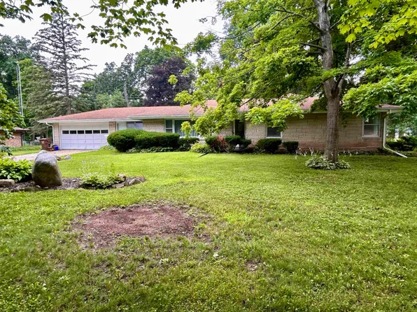 2309 Trillium Trl, Rockford, IL 61108