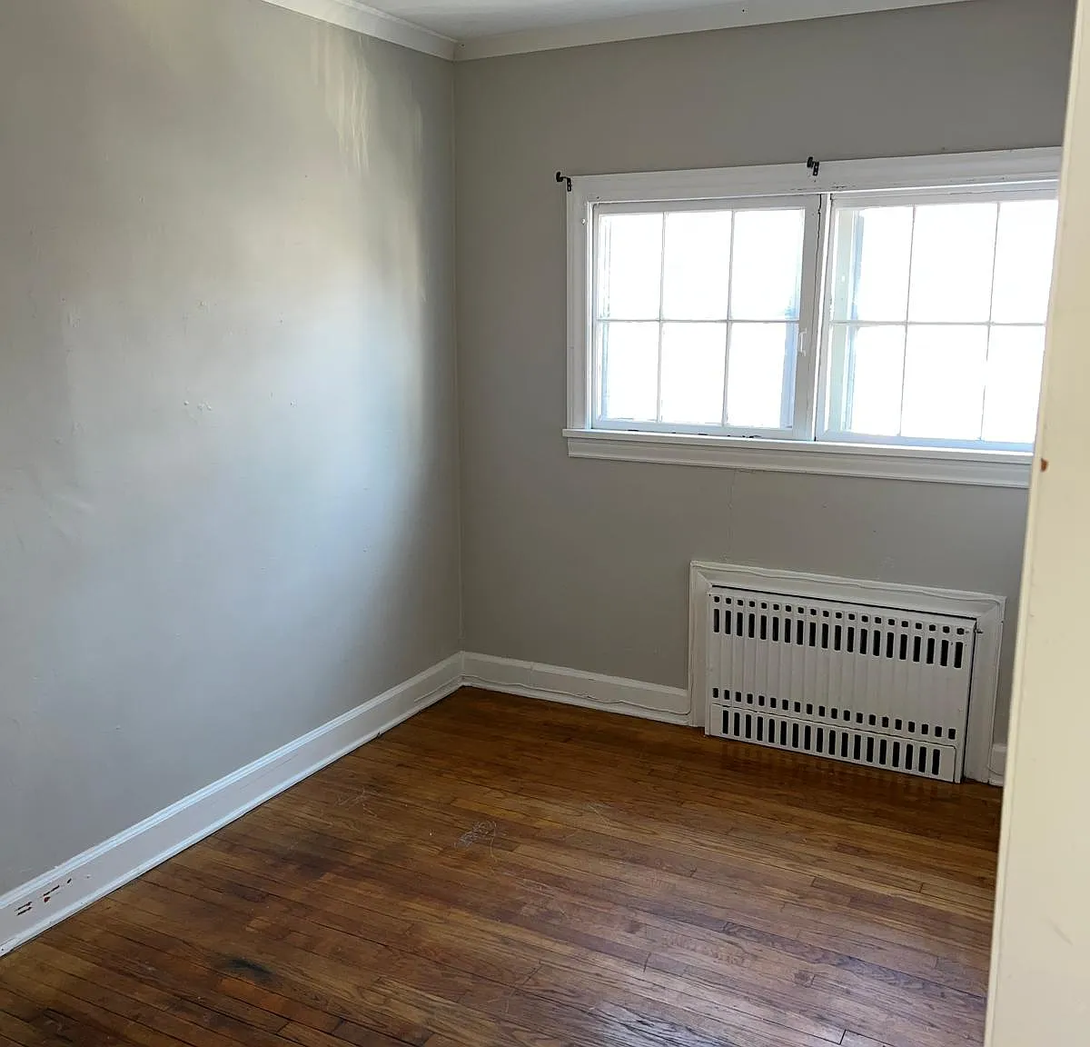 $850/mo 1614 Arlington Ave Unit #4, Des Moines, IA 50314 — Photo 3