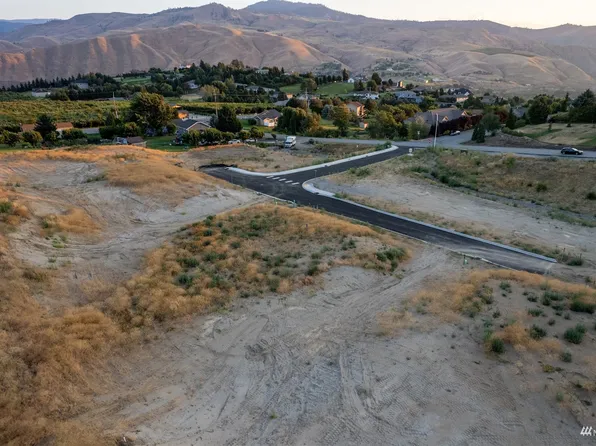 3769 Lucy Lane, Wenatchee, WA 98801