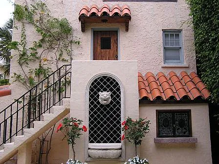 309 Hibiscus Ave