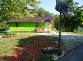 307 W Kennedy Dr, Veedersburg, IN 47987
