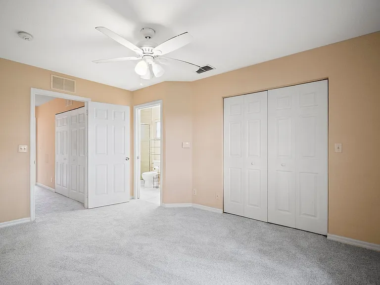 8219 Pacific Beach Dr — Photo 16