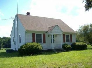 3812 Howerton Rd, Dunnsville, VA 22454