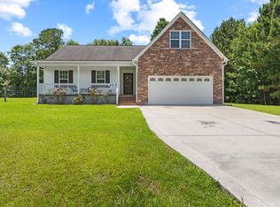 307 Sky Blue Ln, Jacksonville, NC 28540