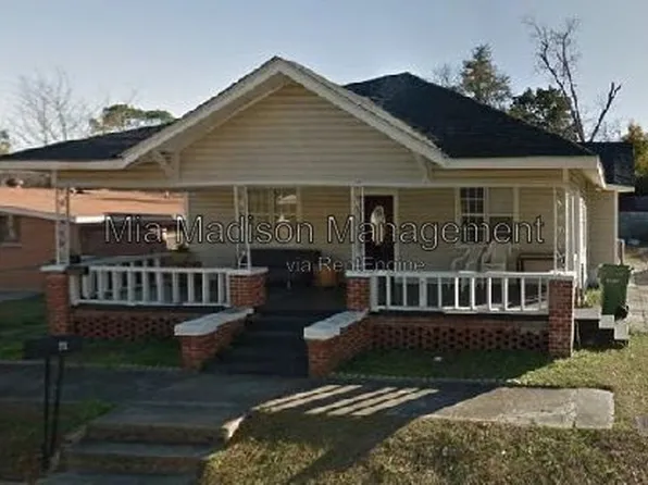 211 W 59th St #A, Savannah, GA 31405