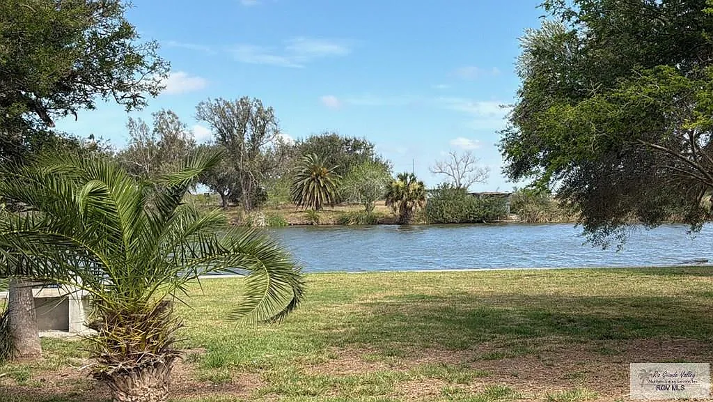 4 bed, 4.0 bath, 1488 sqft, $1,675 — Photo 3