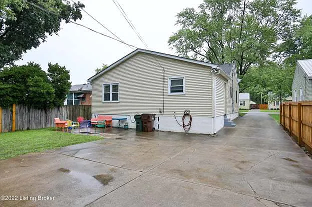 418 Marquette Dr — Photo 19