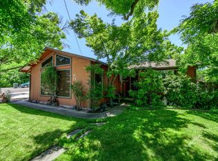 1114 Talent Ave, Talent, OR 97540