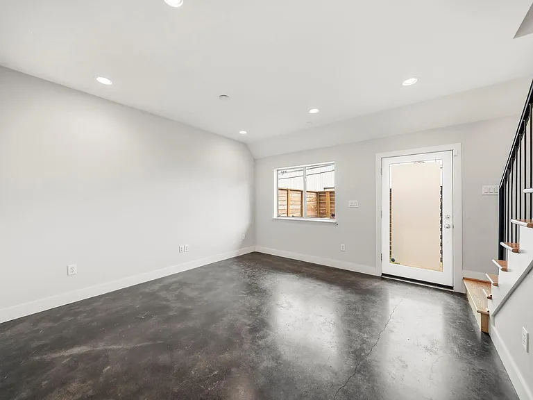 1035 Bonner St #1035 — Photo 26