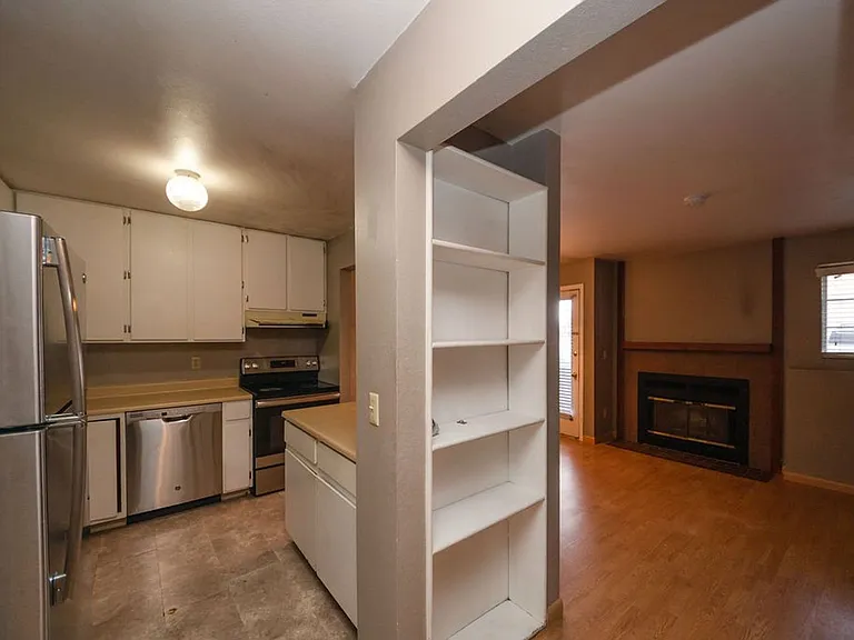 720 City Park Ave #D415 — Photo 6