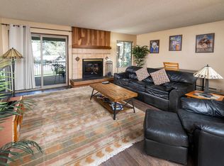 887 E Desperado Trl #202, Sisters, OR 97759