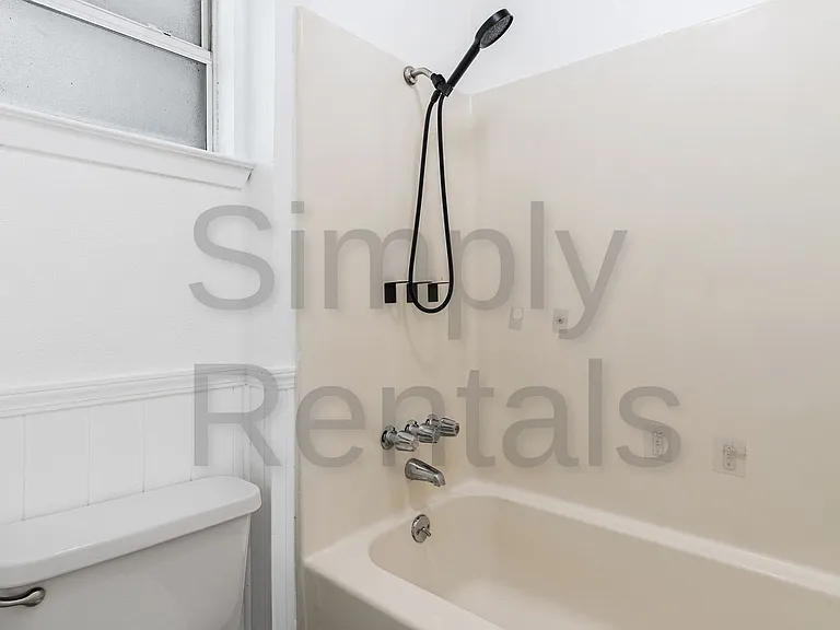 2504 Paul St — Photo 31