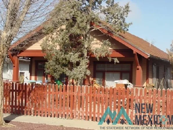 209 E Logan Ave, Gallup, NM 87301