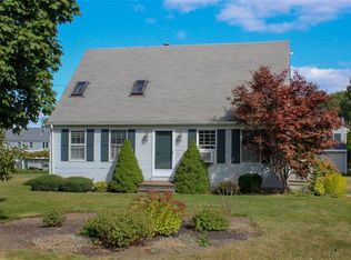 5 Barbara Dr, Bristol, RI 02809