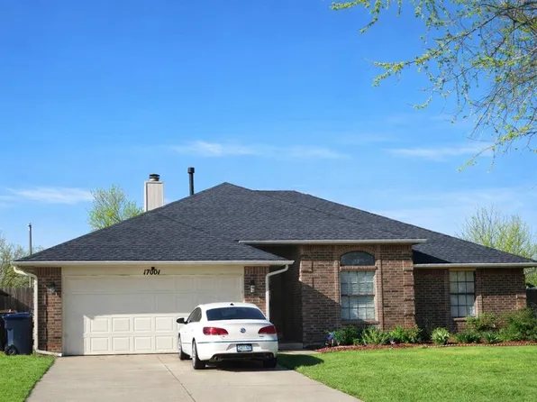 17001 Sunny Hollow Rd, Edmond, OK 73012
