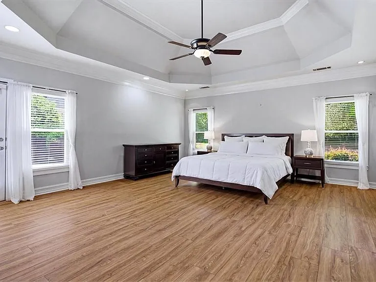 210 Masters View Ct — Photo 24