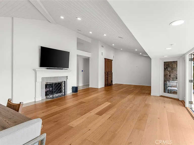 412 Evening Star Ln — Photo 16