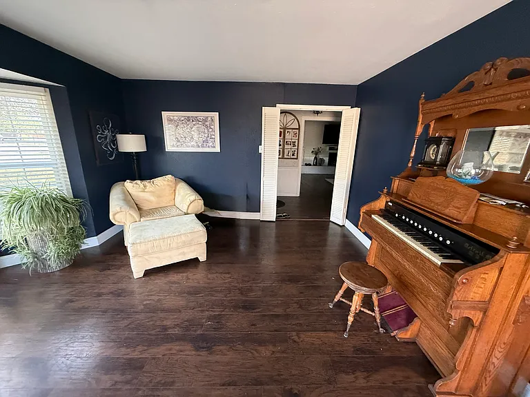 3404 W Golf Course Rd — Photo 9