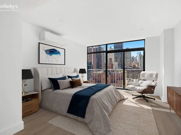 224 East 52nd Street image 14 of 23