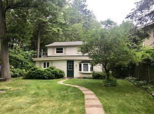 N1166 Shore Dr, Marinette, WI 54143