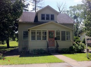 329 Park Ave, Cary, IL 60013