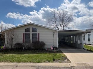 591 Mallard St, Rochester, MI