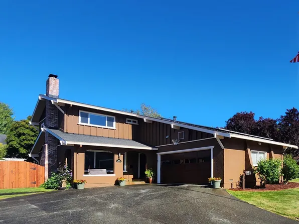 4911 Patricia Dr, Eureka, CA 95503