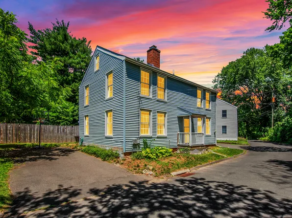 15 Red Hill Road, Simsbury, CT 06081