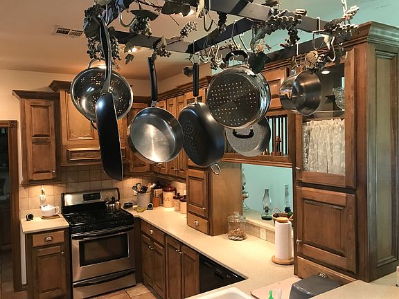5th image of 4488 S Deer Park Ln