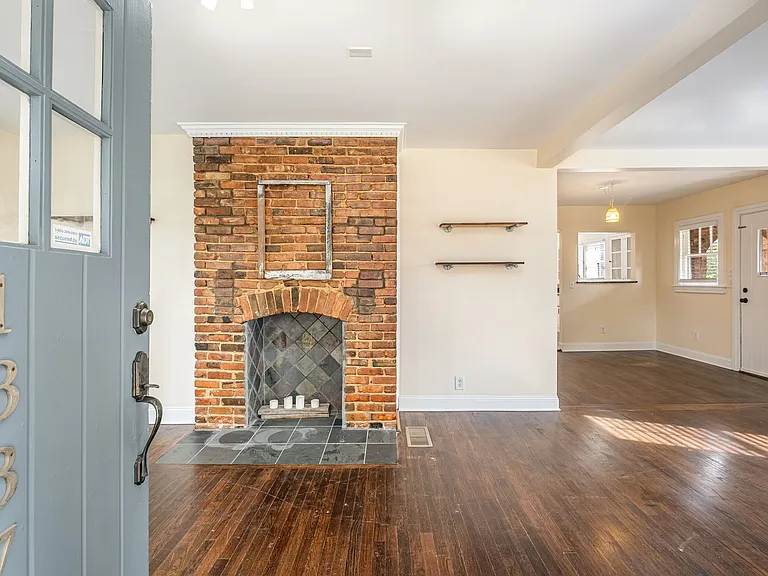 1337 Meridian St — Photo 3