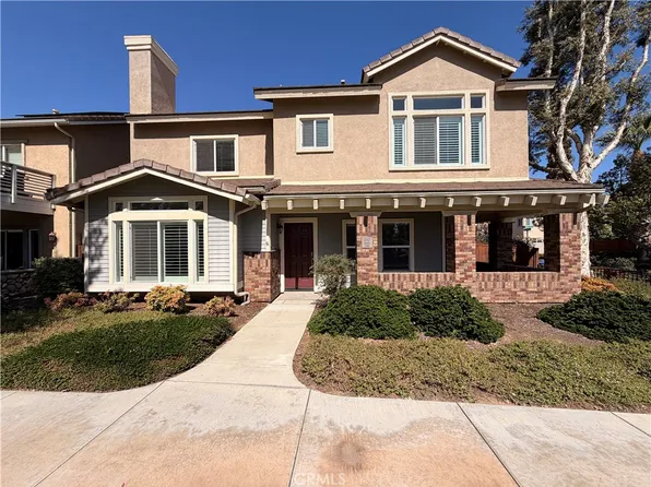 6287 Oakfield Ct, Riverside, CA 92504