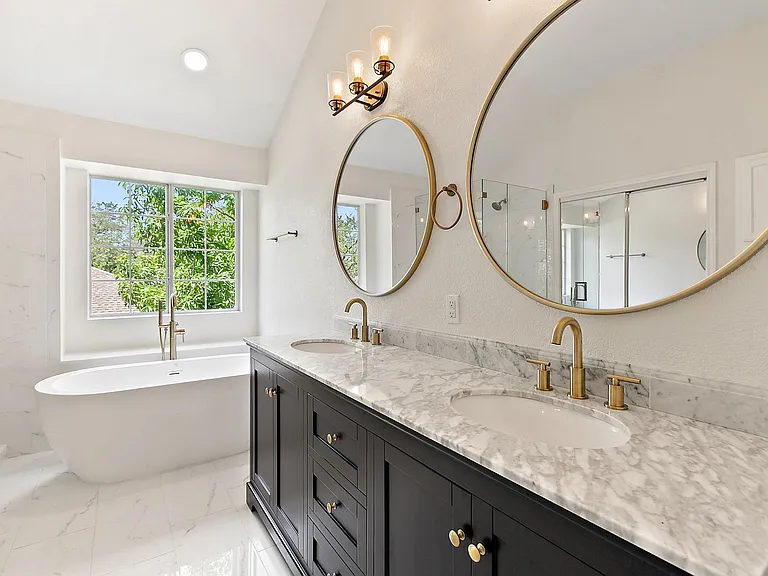 3811 Standfield Ct — Photo 14