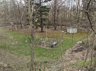 Hilltop Dr, Ashland, OH 44805