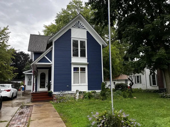 115 South Eighth STREET, Delavan, WI 53115