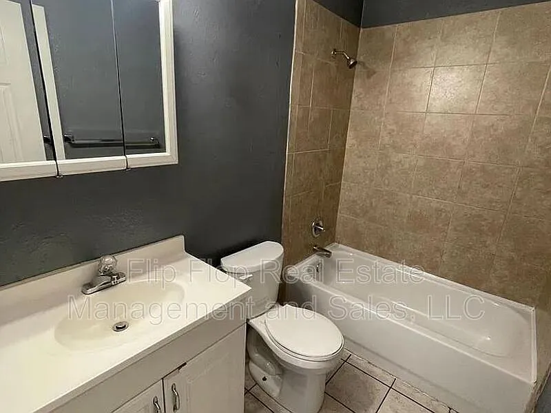 502 McKeithan St — Photo 3