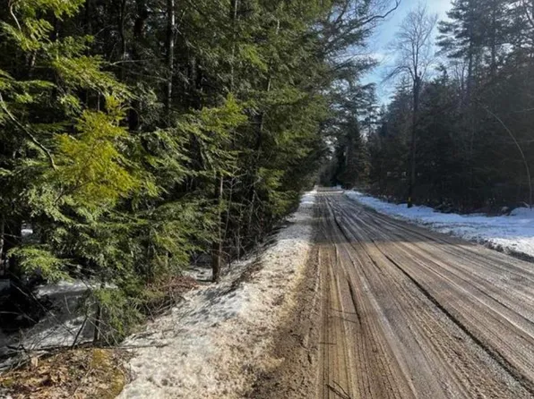 147 Pine Glen Road, Hillsborough, NH 03244