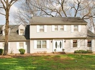 111 Bridgepoint Rd, Belle Mead, NJ 08502