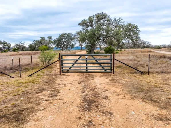 455 Hubble, Medina, TX 78055