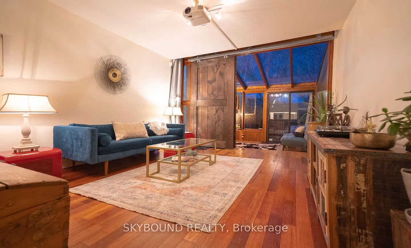 3 bed, $3,600 — Photo 3