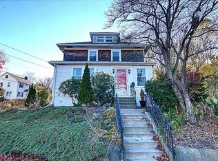 73 Sheffield Ave, Pawtucket, RI 02860