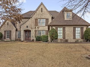 580 Winding Valley Cv, Collierville, TN 38017