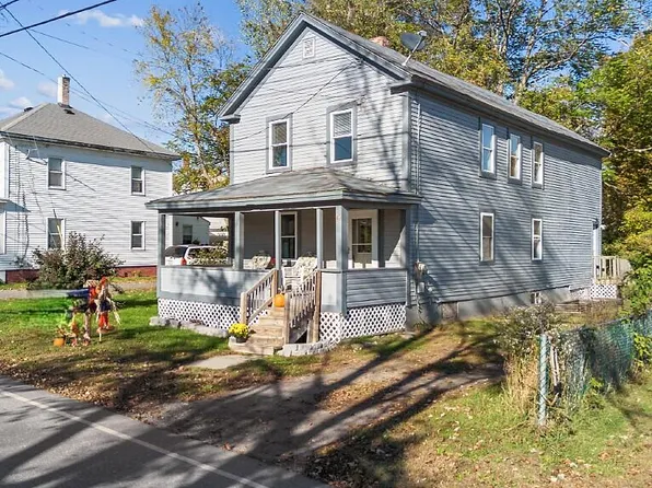20 Pleasant Street, Clinton, ME 04927
