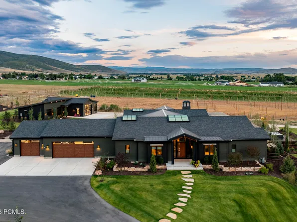 307 W Lazy Acres Ln, Kamas, UT 84036
