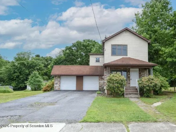 962 Wood St #2, Old Forge, PA 18518