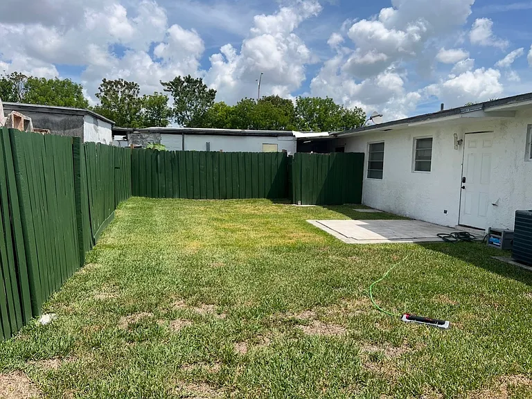16630 NW 45th Ave — Photo 23